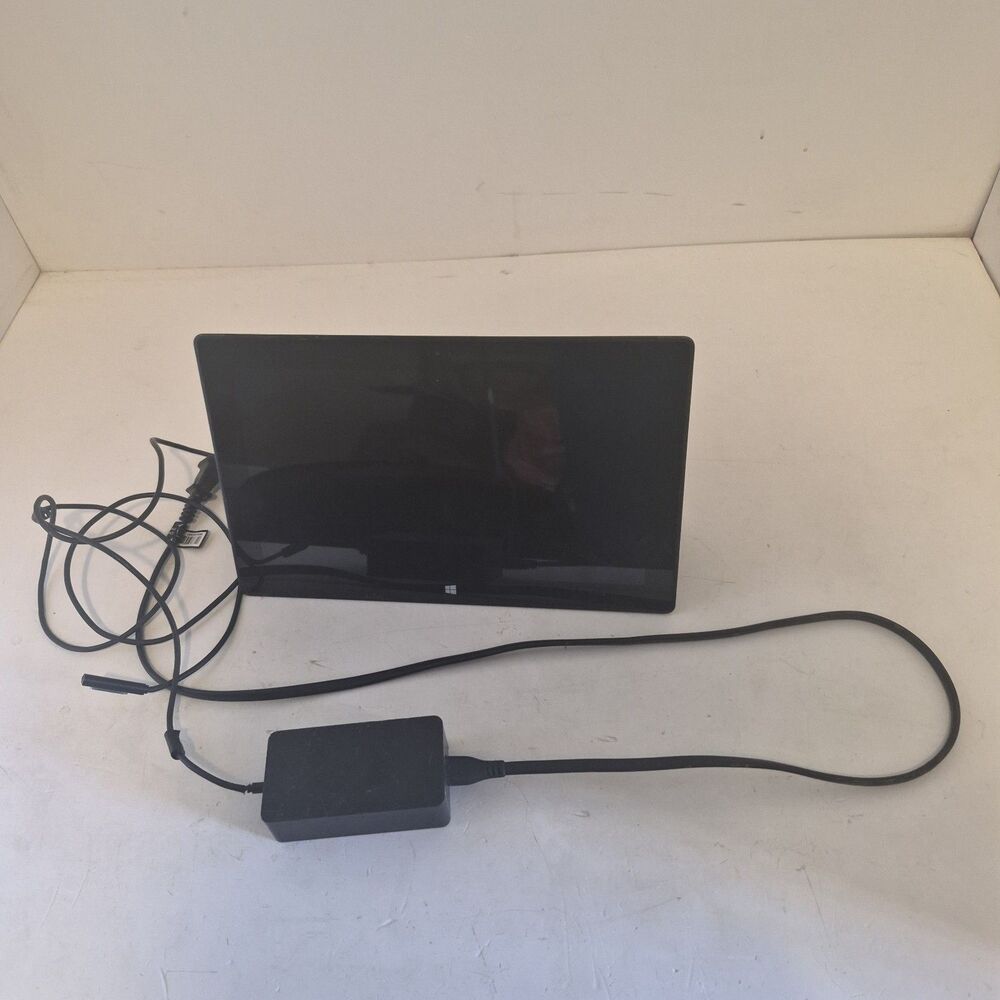 Microsoft Surface Gen 1 Tablet 128 GB